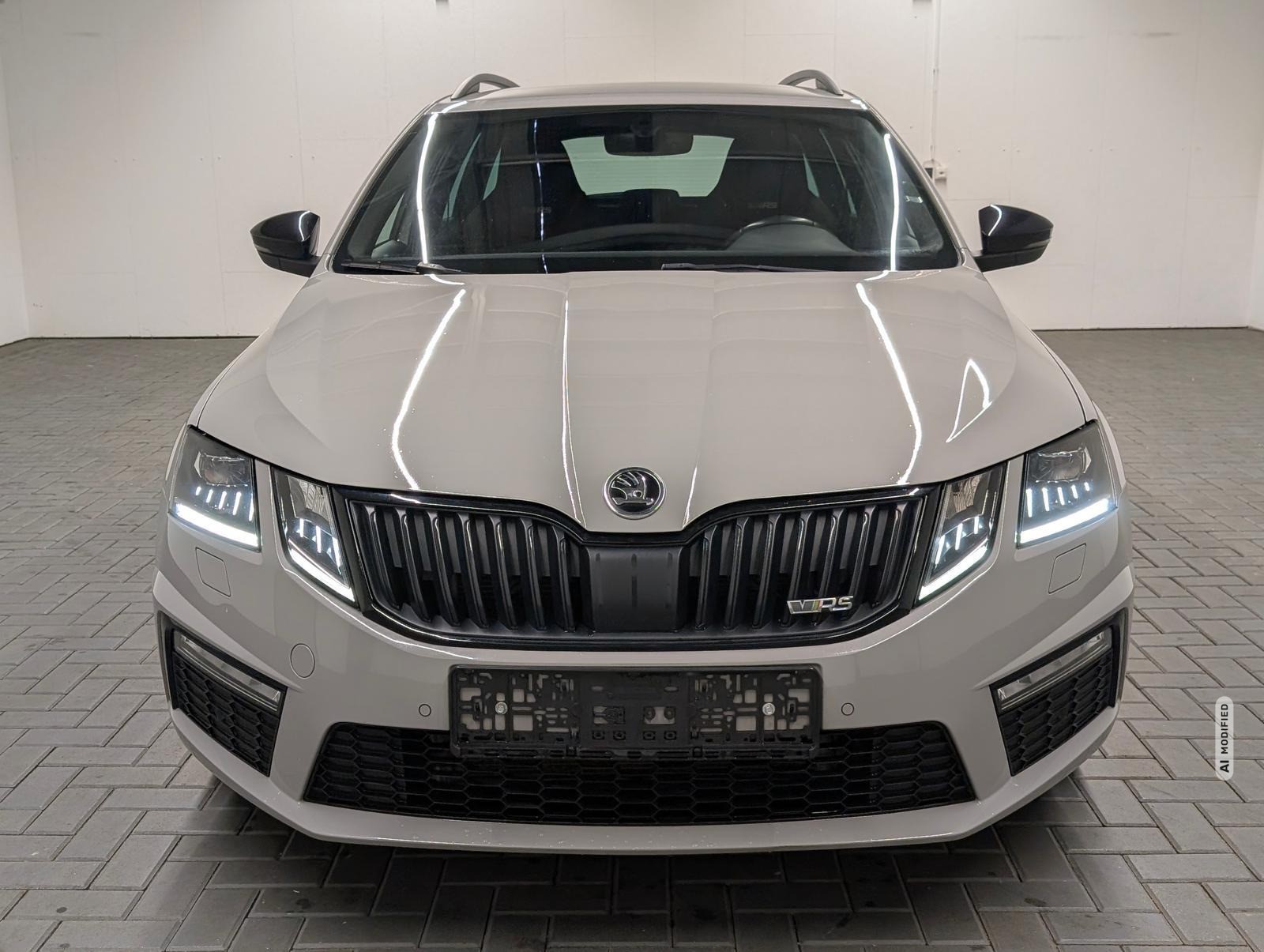 Skoda Octavia Combi RS LED/Navi/DAB/AHK/SHZ/PDC/18-LM