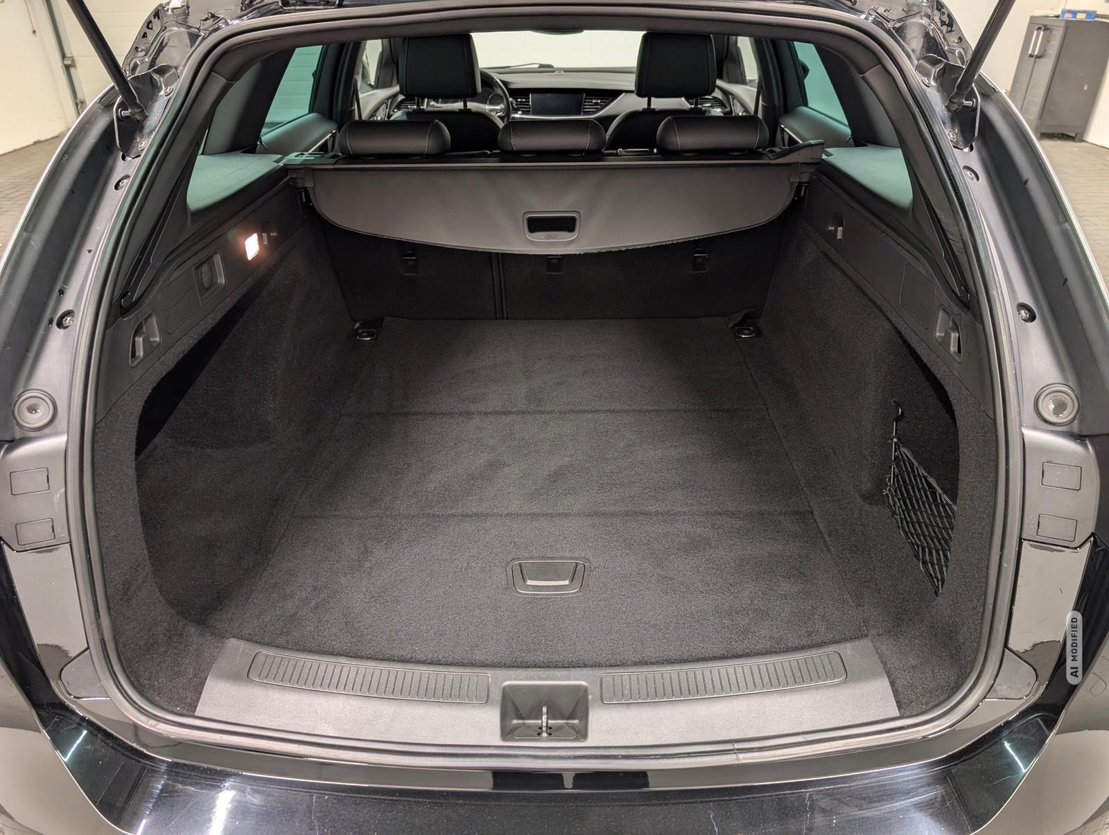 Opel Insignia ST Elegance IntelliLux/Nav/SHZ/Kam/17LM