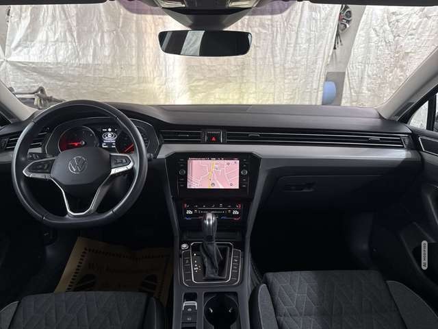 Volkswagen Passat 2.0TDI Business MATRIX KAMERA IQ.NAVI ACC