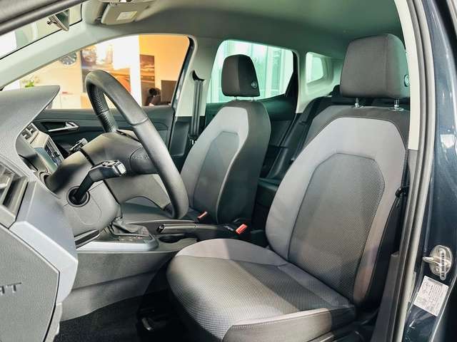 Seat Arona 1.0 TSI Style DSG SHZ LED NAVI KAM PDC v+h