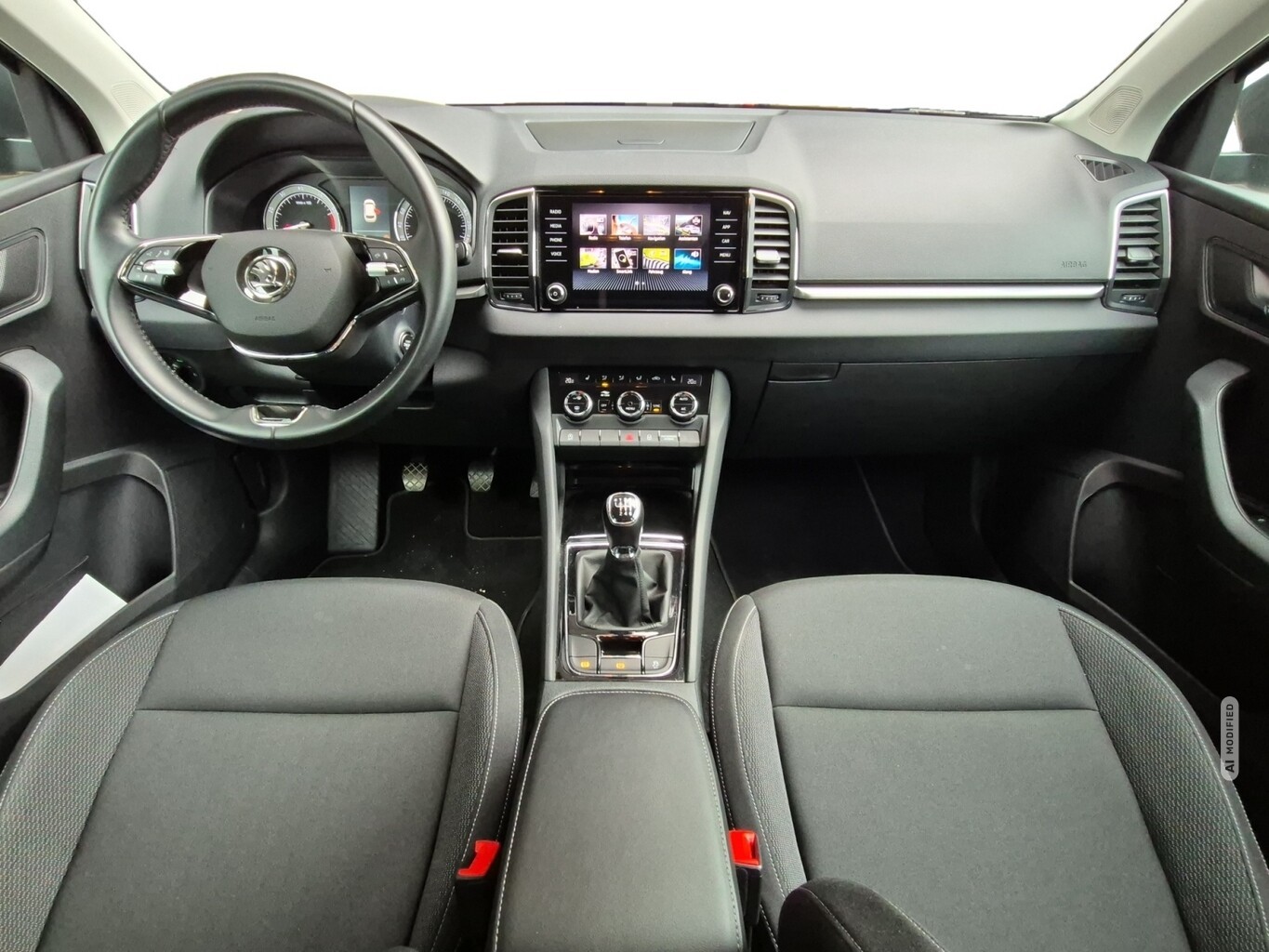 Skoda Karoq 1.0 TSI 110 Ambition LED AHK Kam WinterP