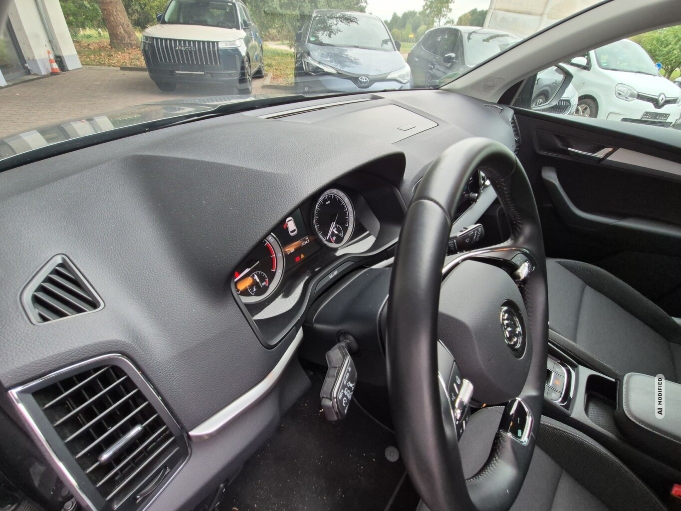 Skoda Karoq 1.0 TSI 110 Ambition LED AHK Kam WinterP