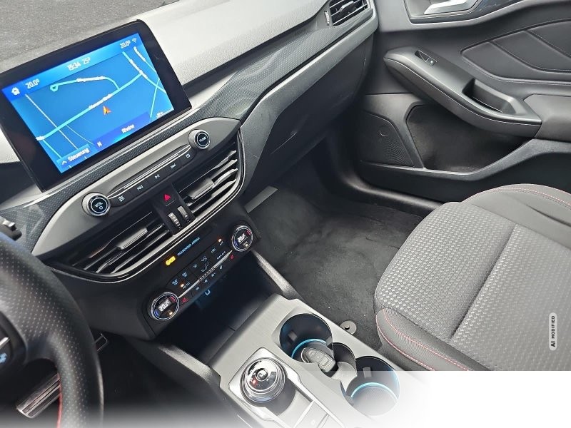 Ford Focus 2.0 EcoBlue ST-Line Navi Winter ACC