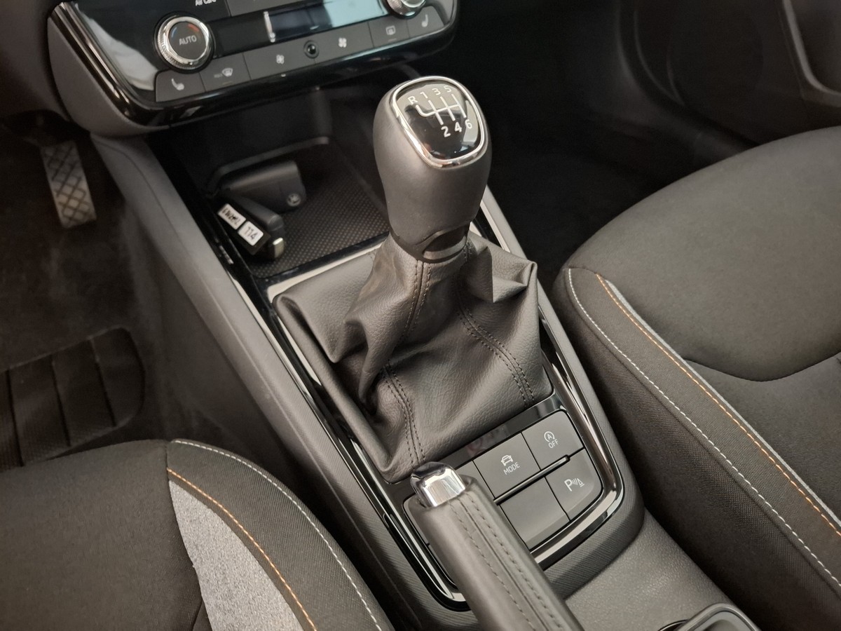 Skoda Scala 1.0 TSI AHK SHZ 5 Jahre Garantie