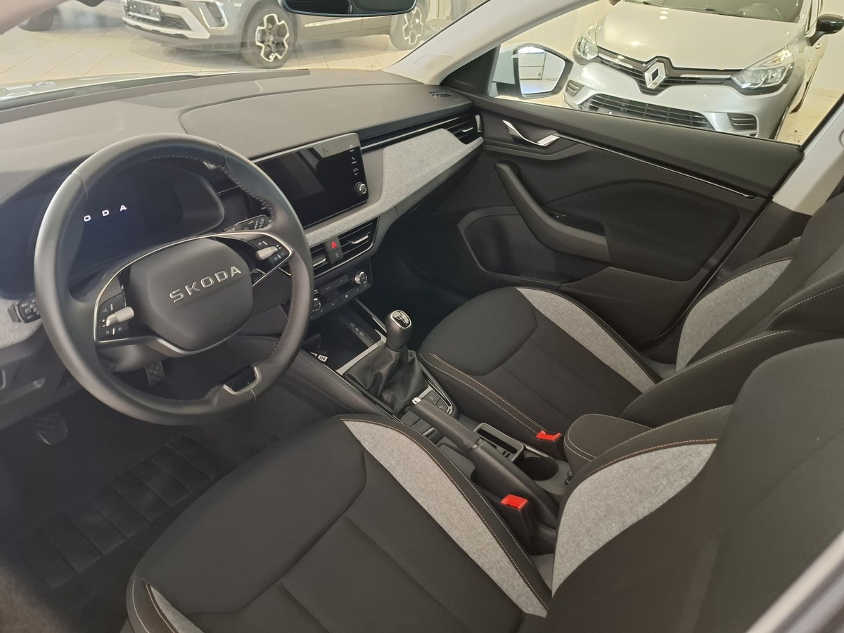 Skoda Scala 1.0 TSI AHK SHZ 5 Jahre Garantie