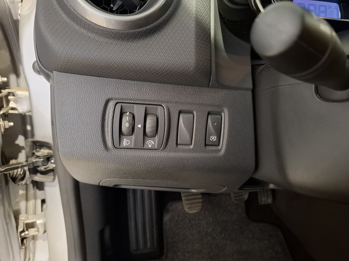 Renault Clio Limited PDC Navi Keyless