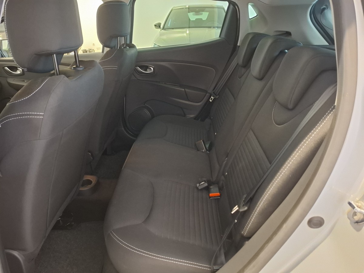 Renault Clio Limited PDC Navi Keyless
