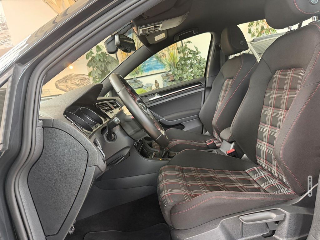 Volkswagen Golf 2.0 GTI Performance 1.HAND|KAMERA|SCHECKHFT