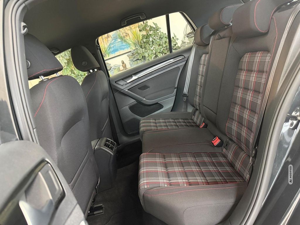 Volkswagen Golf 2.0 GTI Performance 1.HAND|KAMERA|SCHECKHFT