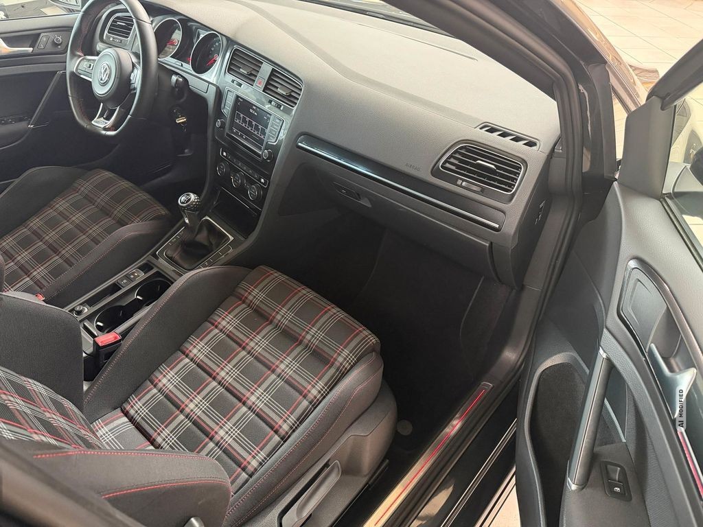 Volkswagen Golf 2.0 GTI Performance 1.HAND|KAMERA|SCHECKHFT