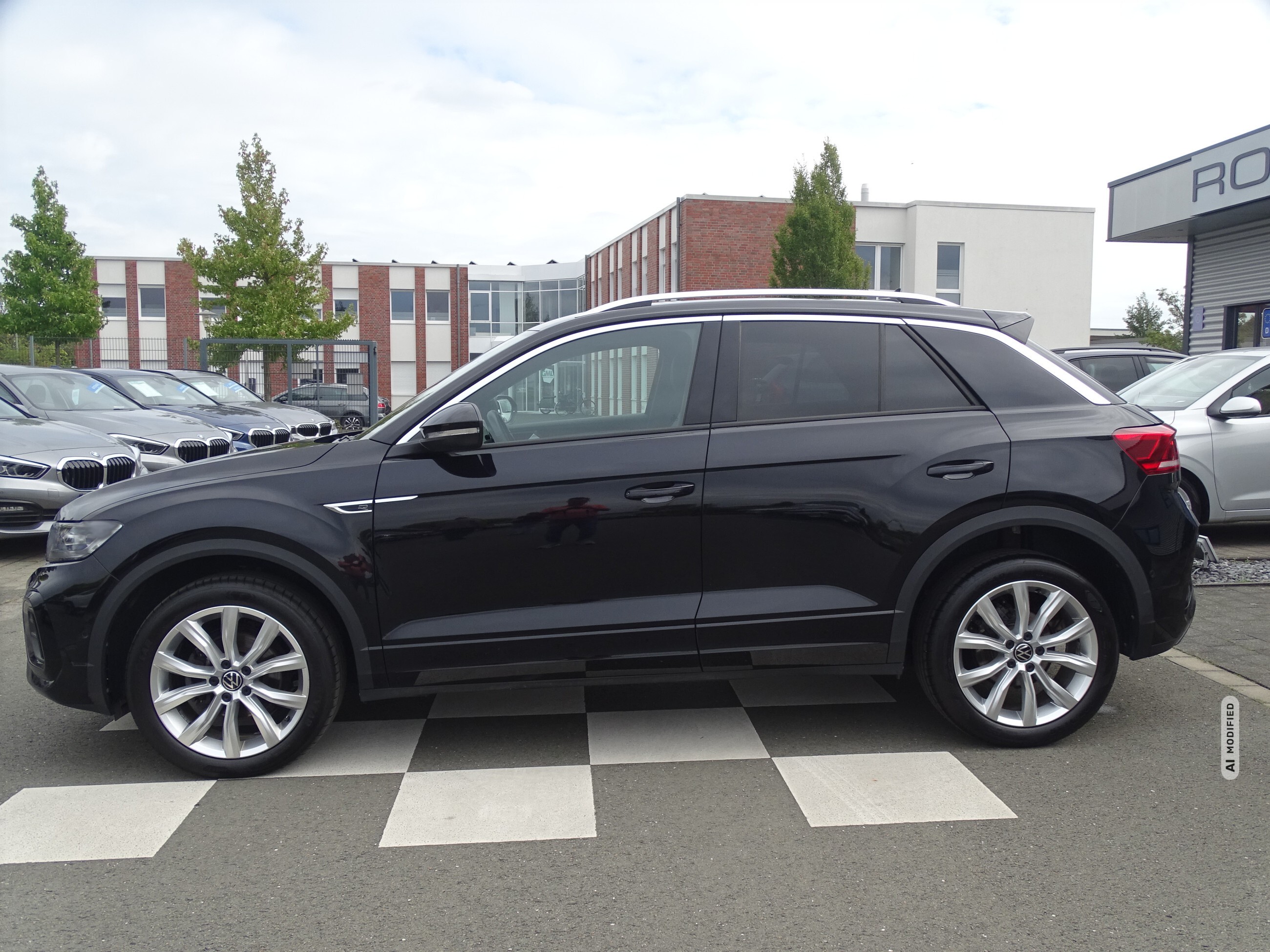 Volkswagen T-Roc 1.5 R-Line*DSG*RFK*CARPLAY*SHZG*SHZG*LED*