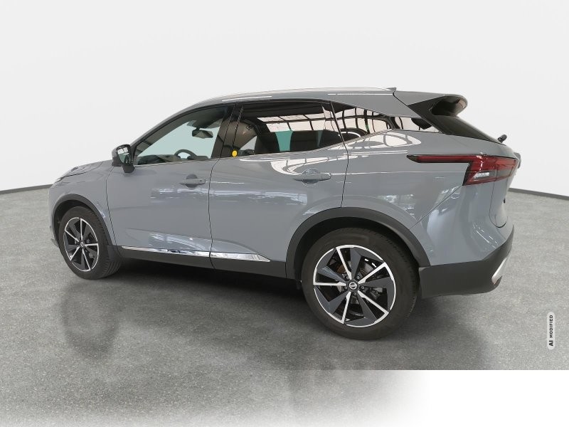 Nissan Qashqai 1,3 DIG-T MHEV TEKNA DESIGN BOSE AHK