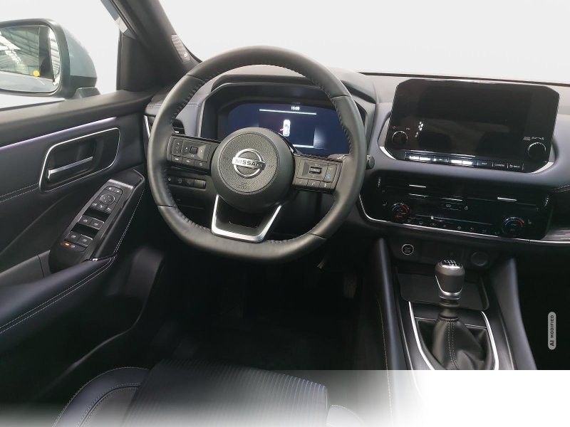 Nissan Qashqai 1,3 DIG-T MHEV TEKNA DESIGN BOSE AHK