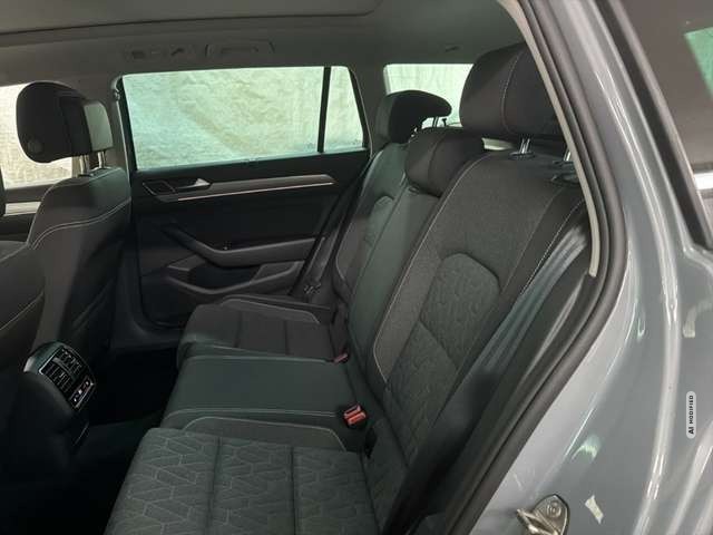 Volkswagen Passat 2.0TDI Business NAVI PANO LED KAMERA VIRT