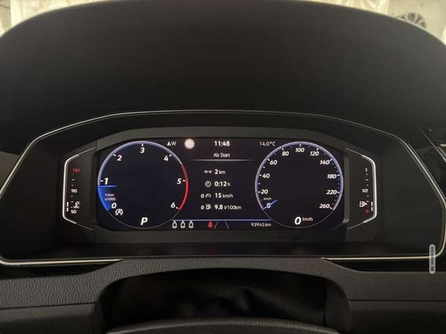 Volkswagen Passat 2.0TDI Business NAVI PANO LED KAMERA VIRT