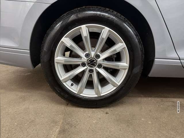 Volkswagen Passat 2.0TDI Business NAVI PANO LED KAMERA VIRT
