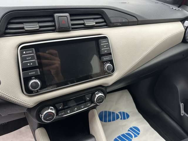 Nissan Micra Tekna 