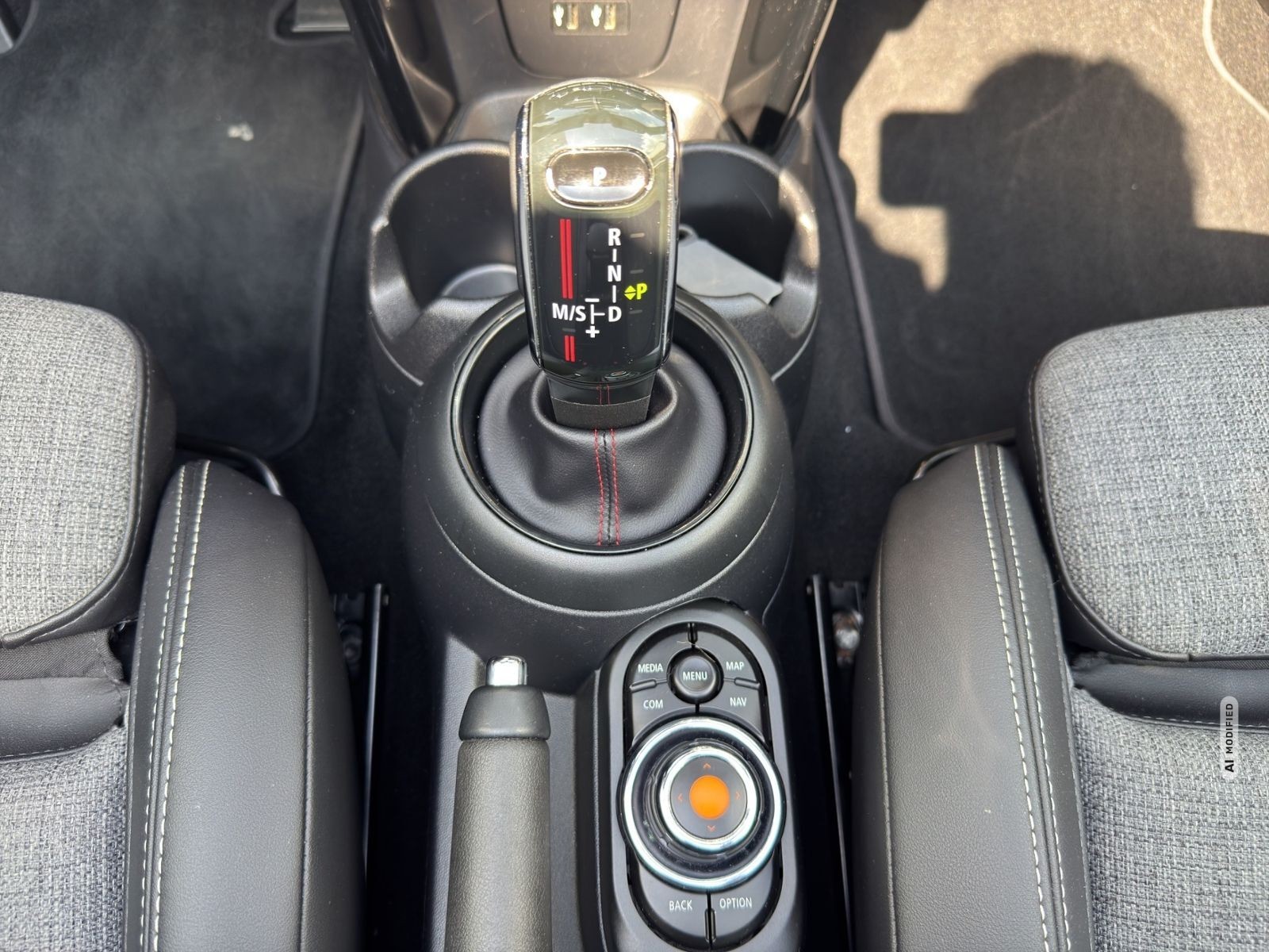 MINI Cooper S Cabrio Cooper S Cabrio Navi Kamera LED WirelessCharging