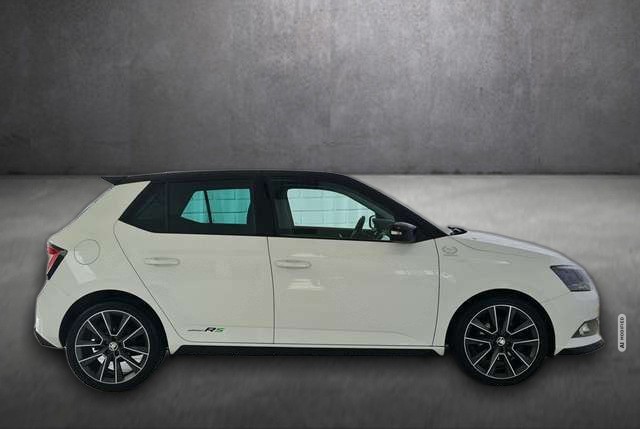Skoda Fabia R5, Kamera, Navi, App, LMF, Scheckheftgepflegt