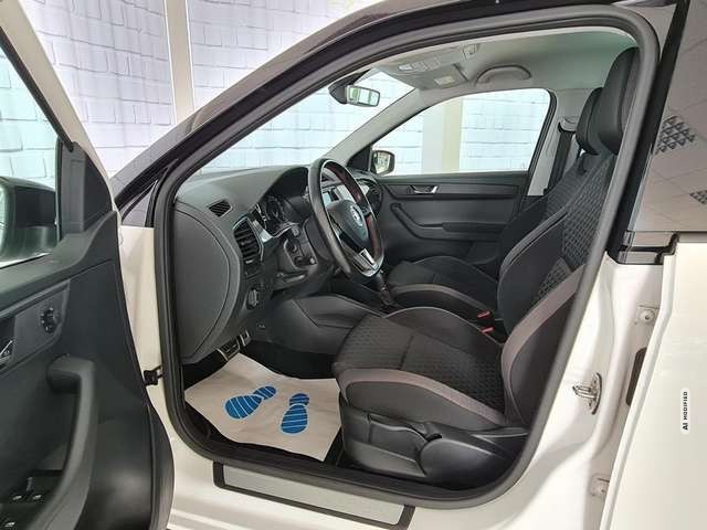 Skoda Fabia R5, Kamera, Navi, App, LMF, Scheckheftgepflegt