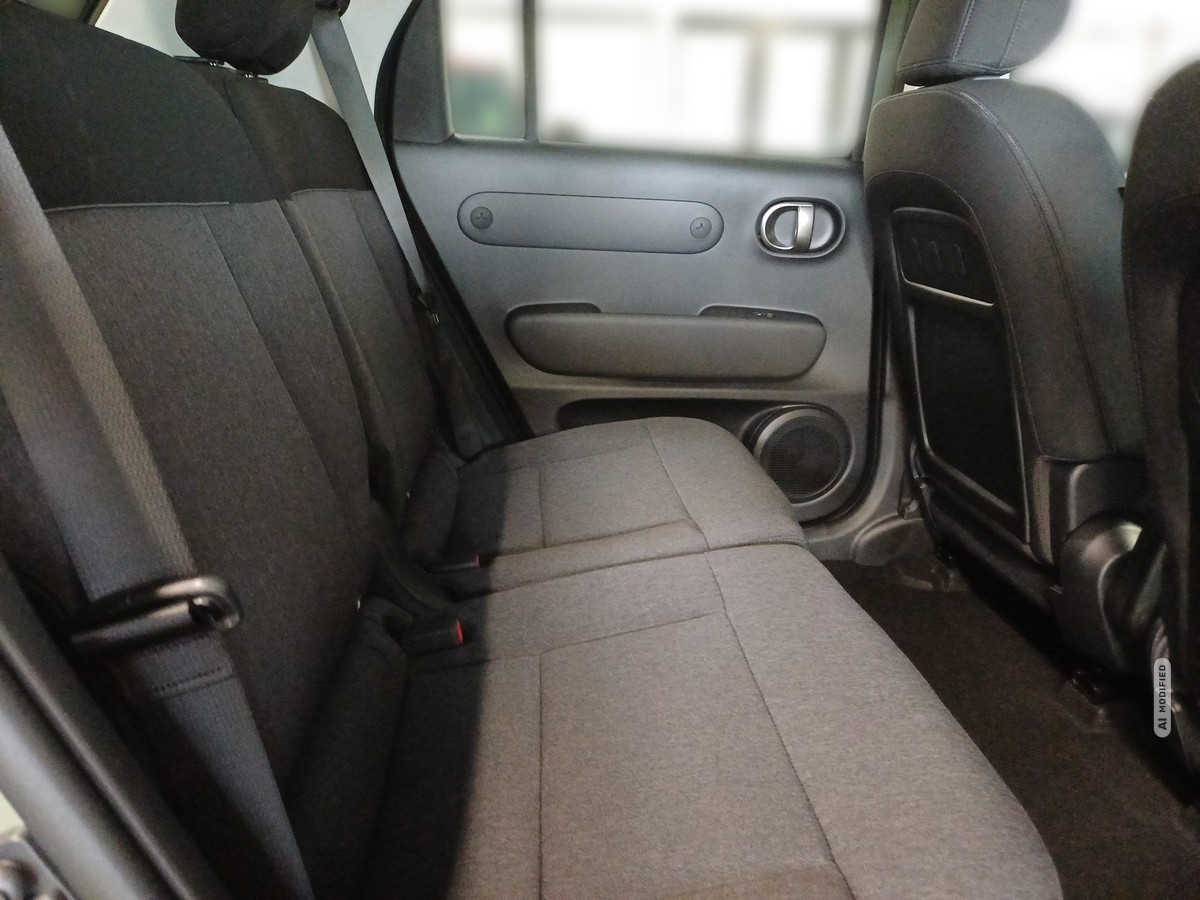 Hyundai INSTER 49 kWh Trend (MY27) Elektro-Komfort-P Navi App Kamera