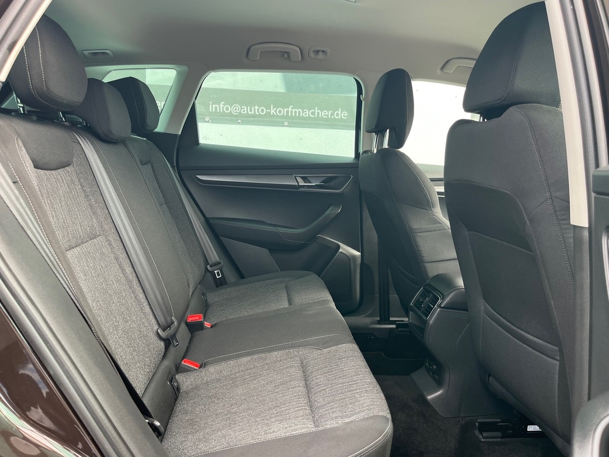 Skoda Karoq 2.0 TDI Style 4x4 NAVI LED AHK