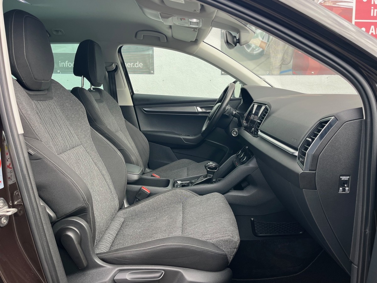Skoda Karoq 2.0 TDI Style 4x4 NAVI LED AHK