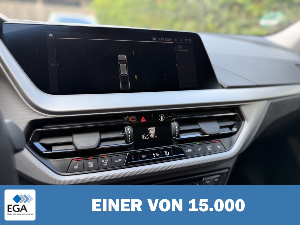 BMW 118 118i Aut. Advantage LED / SITZHEIZUNG / AUTOMATIK 