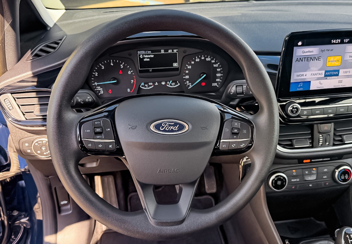 Ford Fiesta 1.1 Cool&Connect SHz 
