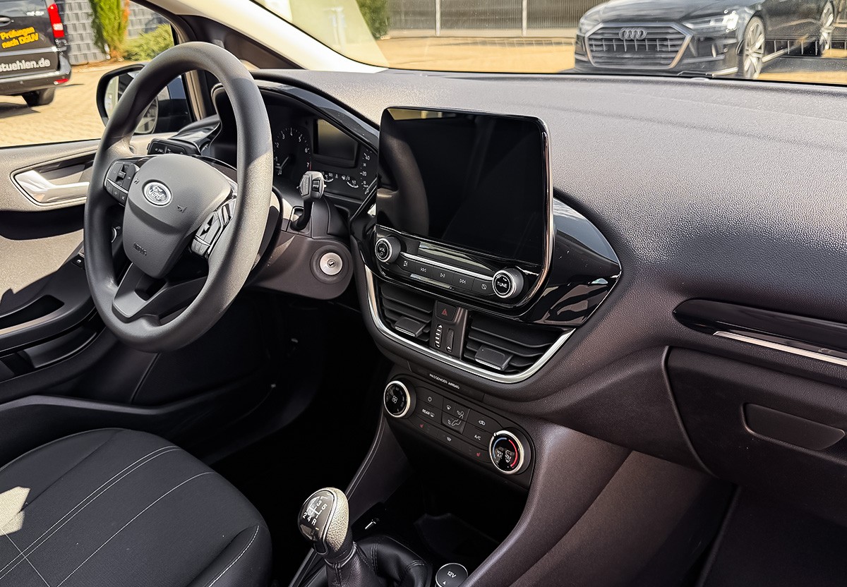 Ford Fiesta 1.1 Cool&Connect SHz 