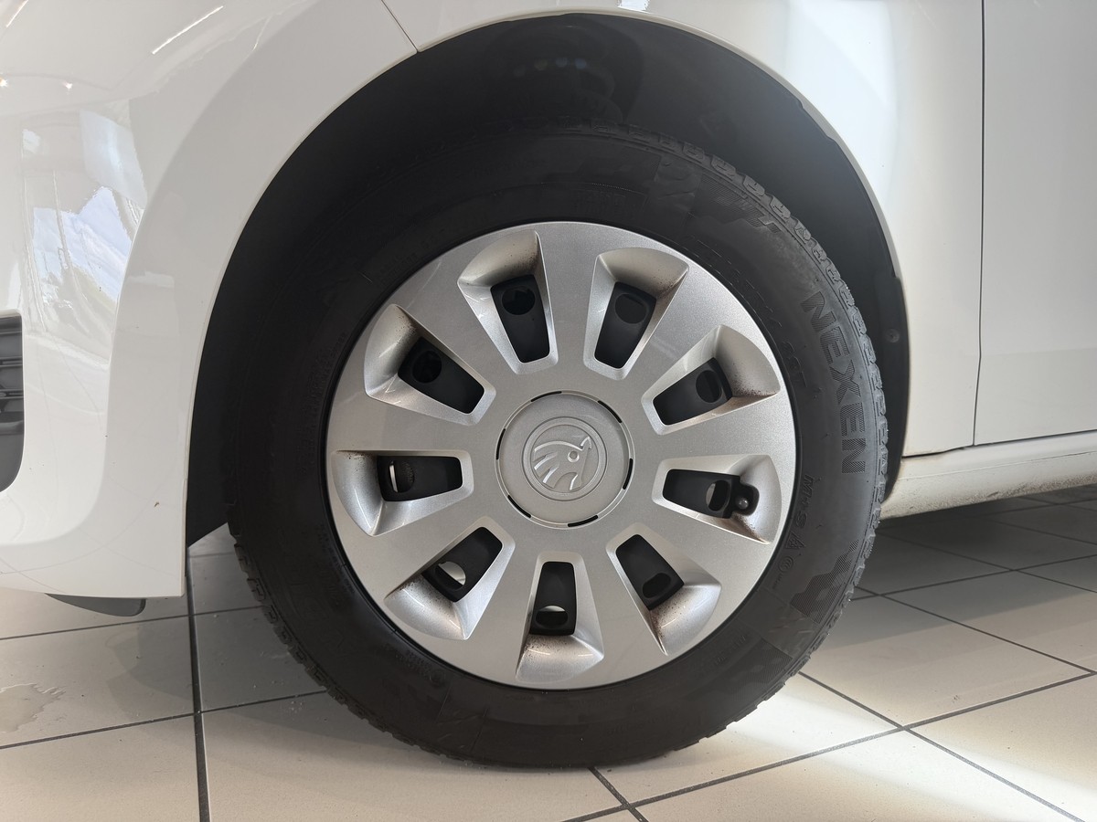 Skoda Citigo 1.0 Active* Allwetter*wenigKM*