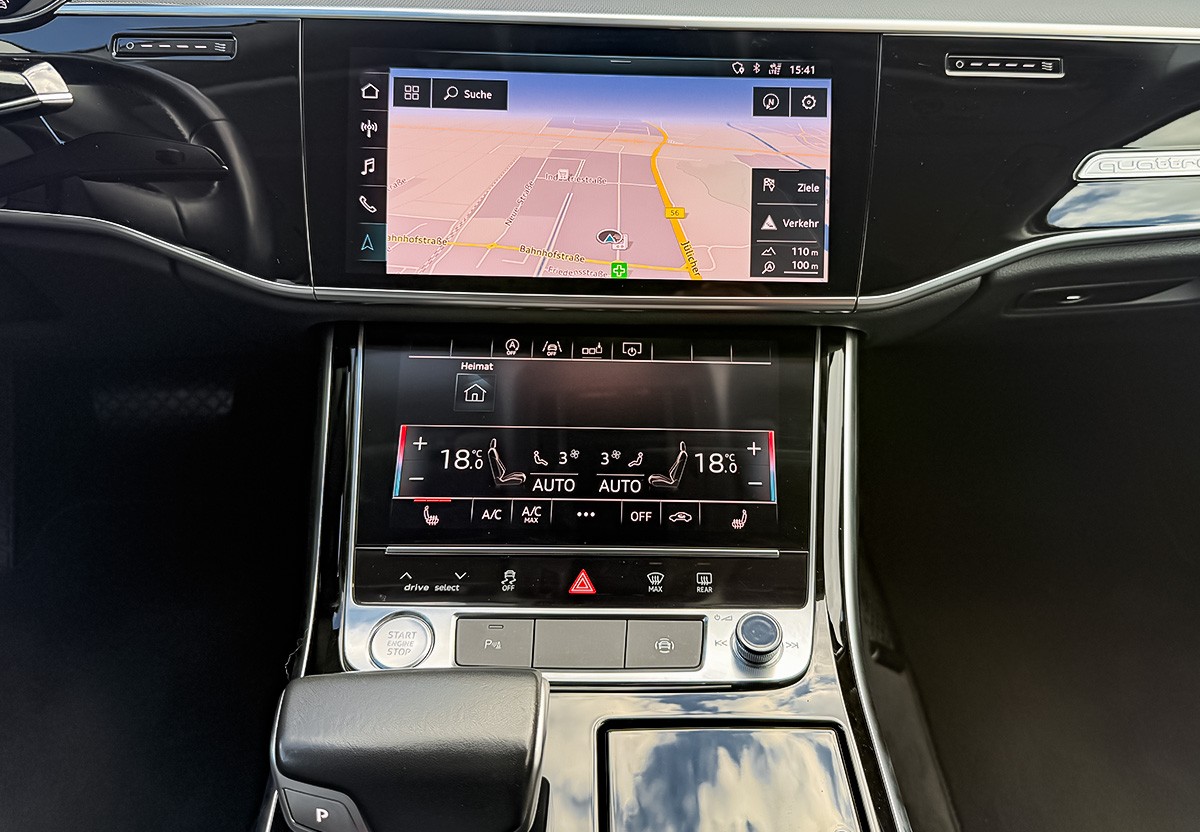 Audi A8 50 3.0 TDI quattro Matrix SHZ Navi 