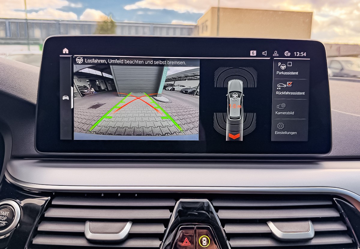 BMW 520  d Mild Hybrid AHK SHZ Navi RFK 