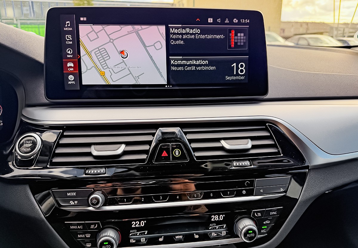 BMW 520  d Mild Hybrid AHK SHZ Navi RFK 