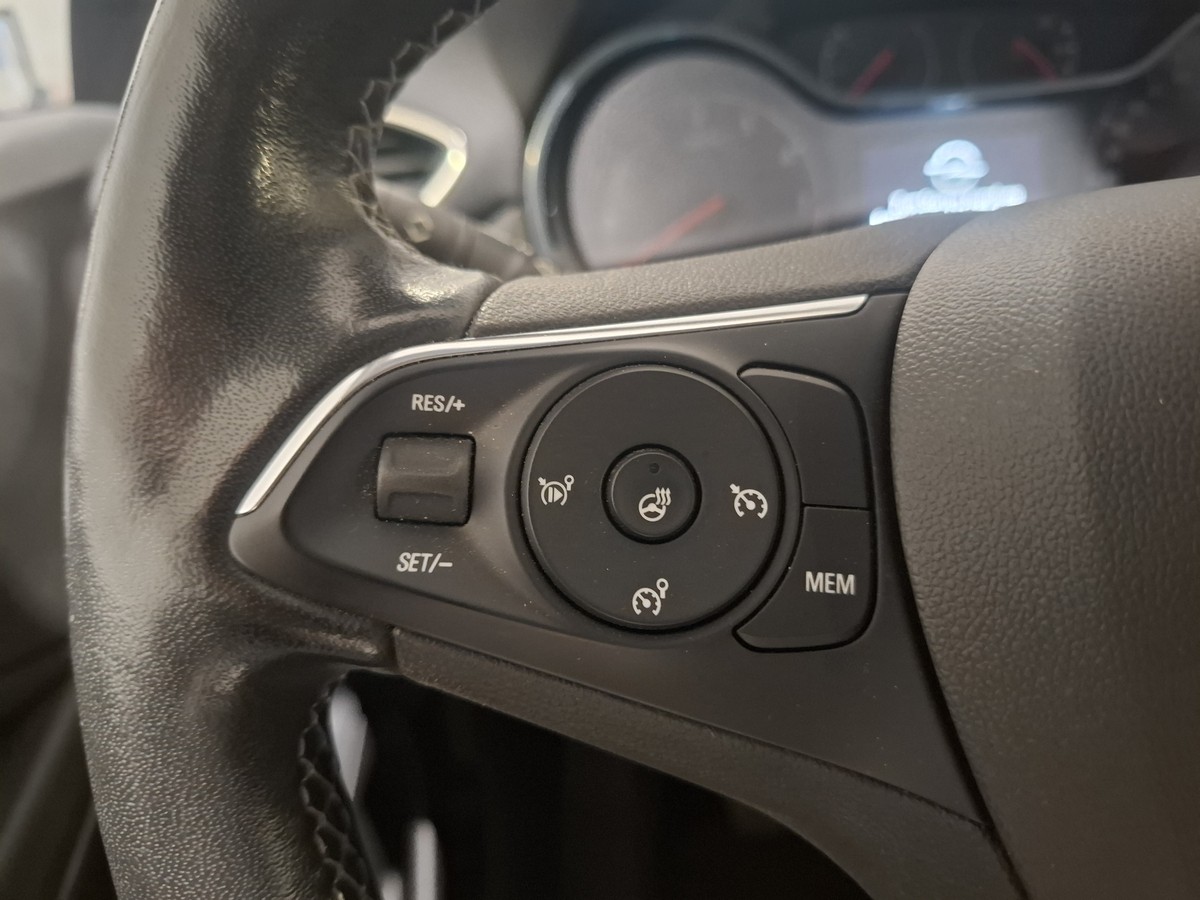 Opel Crossland X 1.2 Kamera Head Up LED