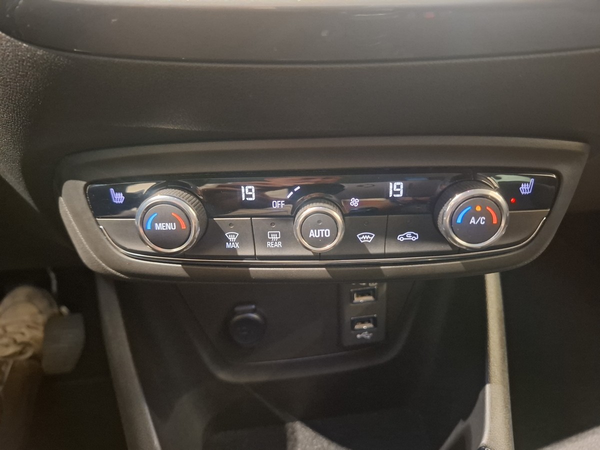 Opel Crossland X 1.2 Kamera Head Up LED