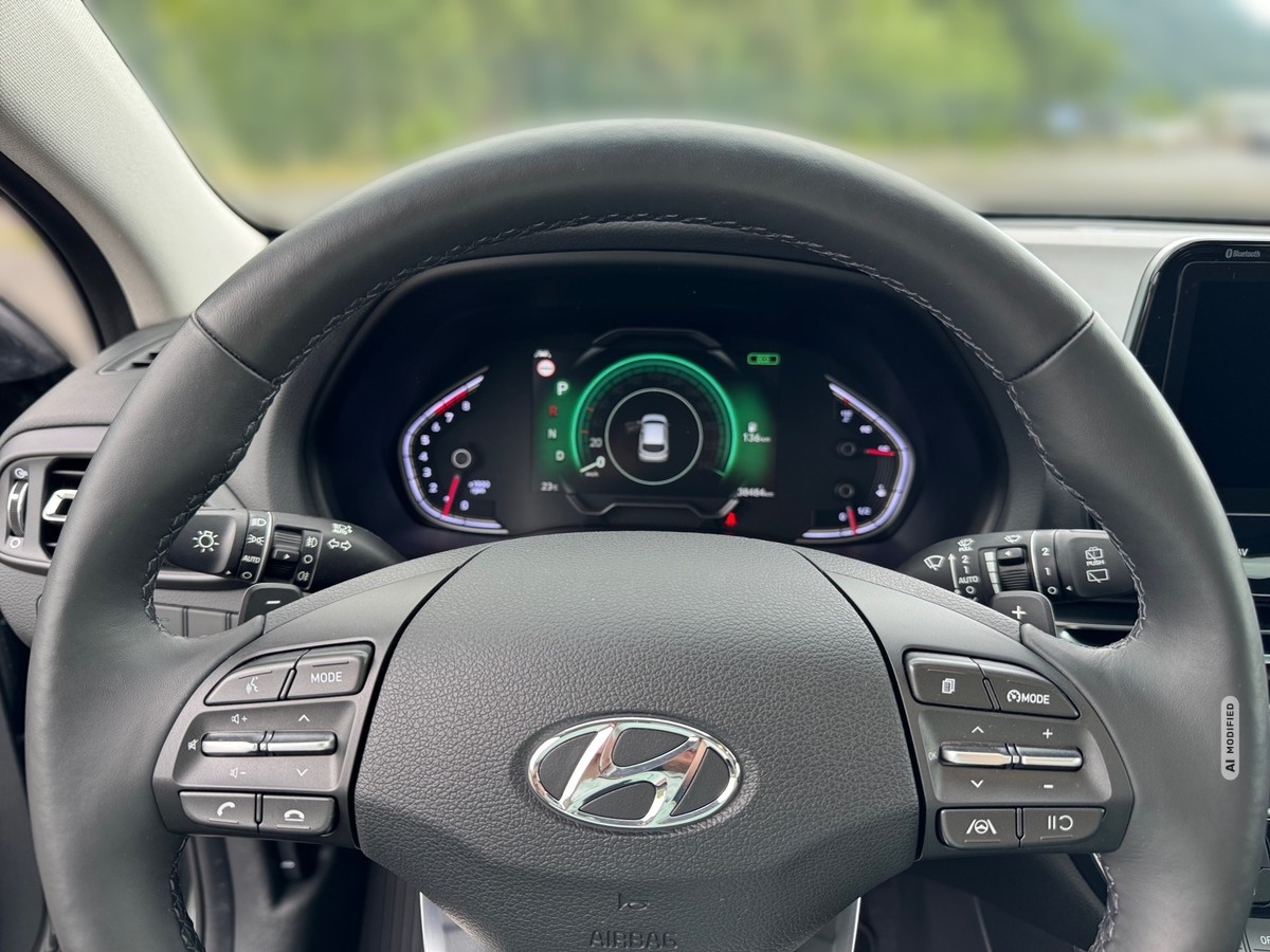 Hyundai i30 Edition 30 + 7-DCT Pano