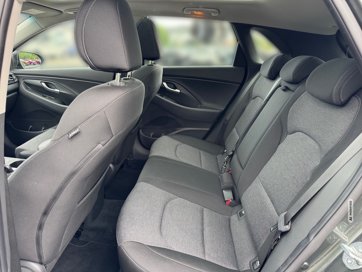 Hyundai i30 Edition 30 + 7-DCT Pano