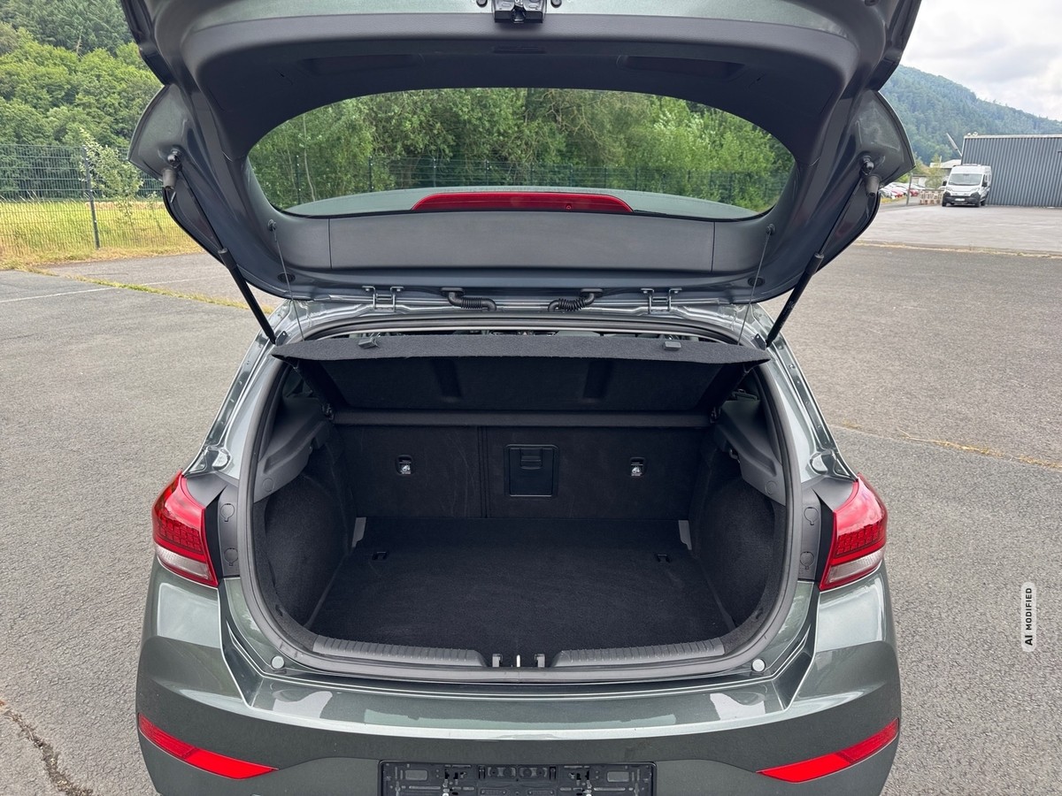 Hyundai i30 Edition 30 + 7-DCT Pano