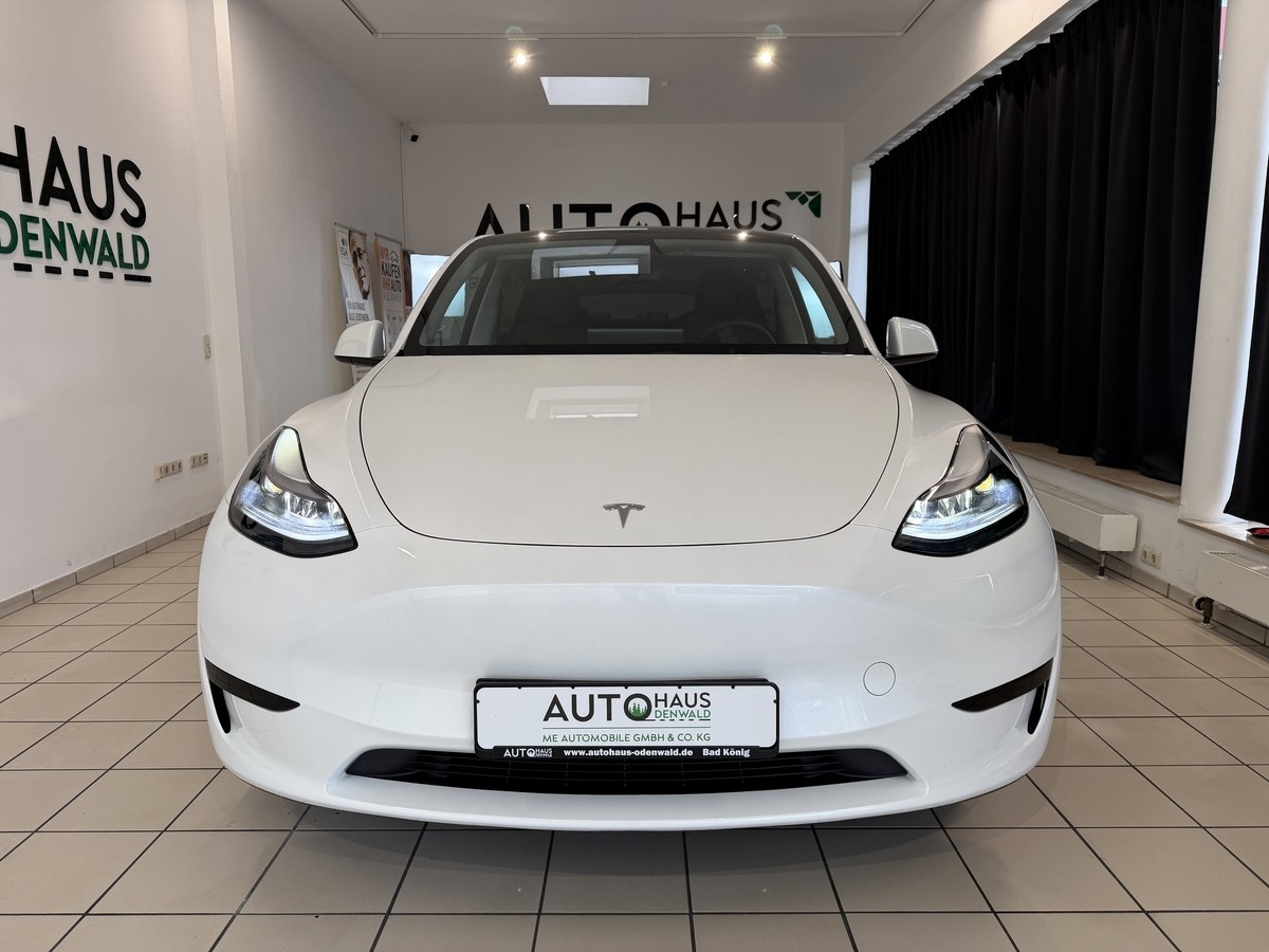 Tesla Model Y RWD Basis RWD
