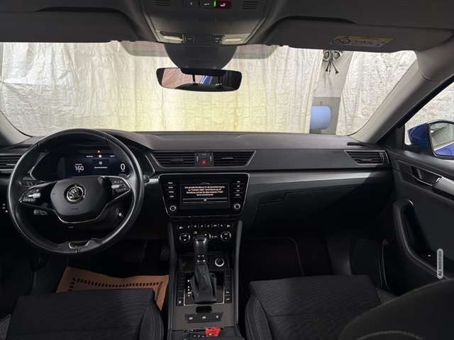 Skoda Superb 2.0 TDI DSG Style MATRIX VIRTUAL NAVI ACC