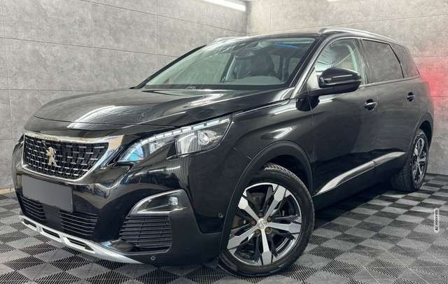 Peugeot 5008 Allure Aut*Navi*LED*Tempo*360*7-Sitze*Pano Klima
