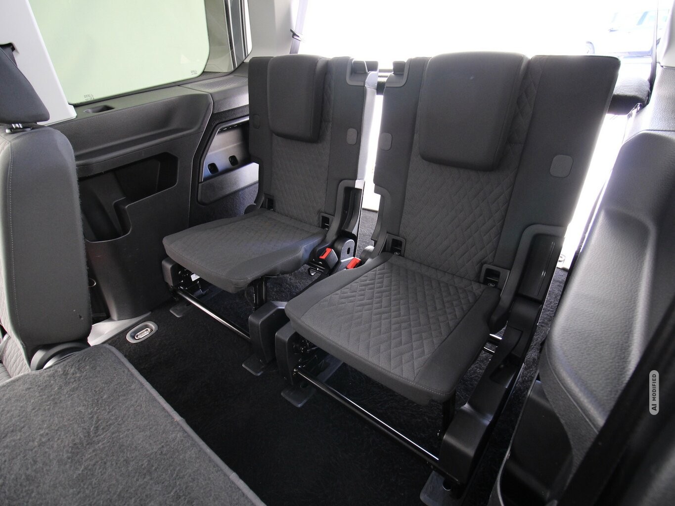 Volkswagen Caddy Maxi Life 1.5 TSI 7-DSG 7-SITZ+NAVI+KAMERA...