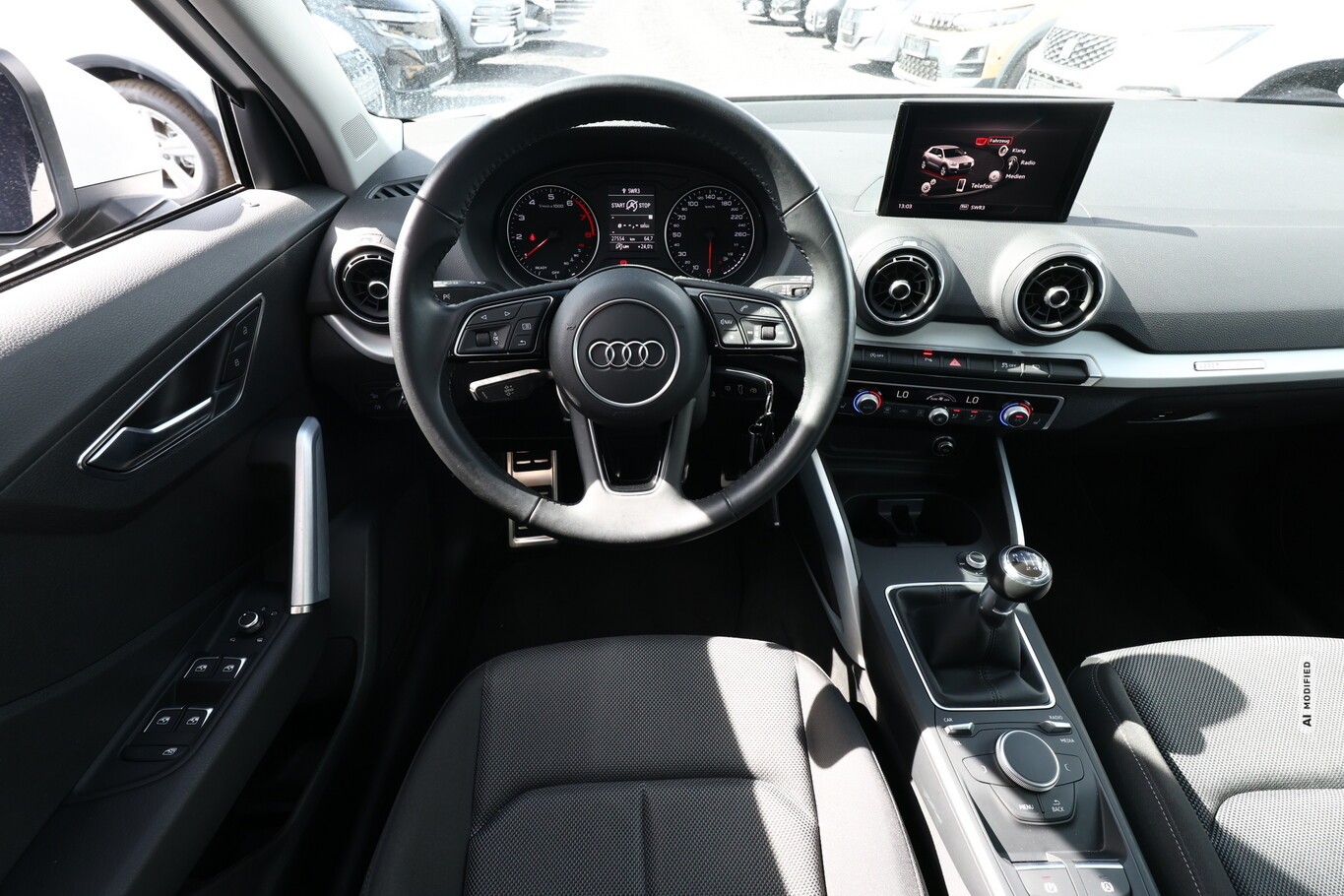 Audi Q2 1.0 30 TFSI 116 sport Pano LED AHK PDC Kam