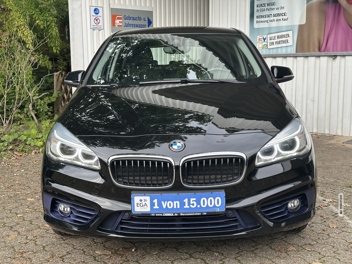 BMW 218 Active Tourer BMW 218i Active Tourer Sport Line 52 TKM*A