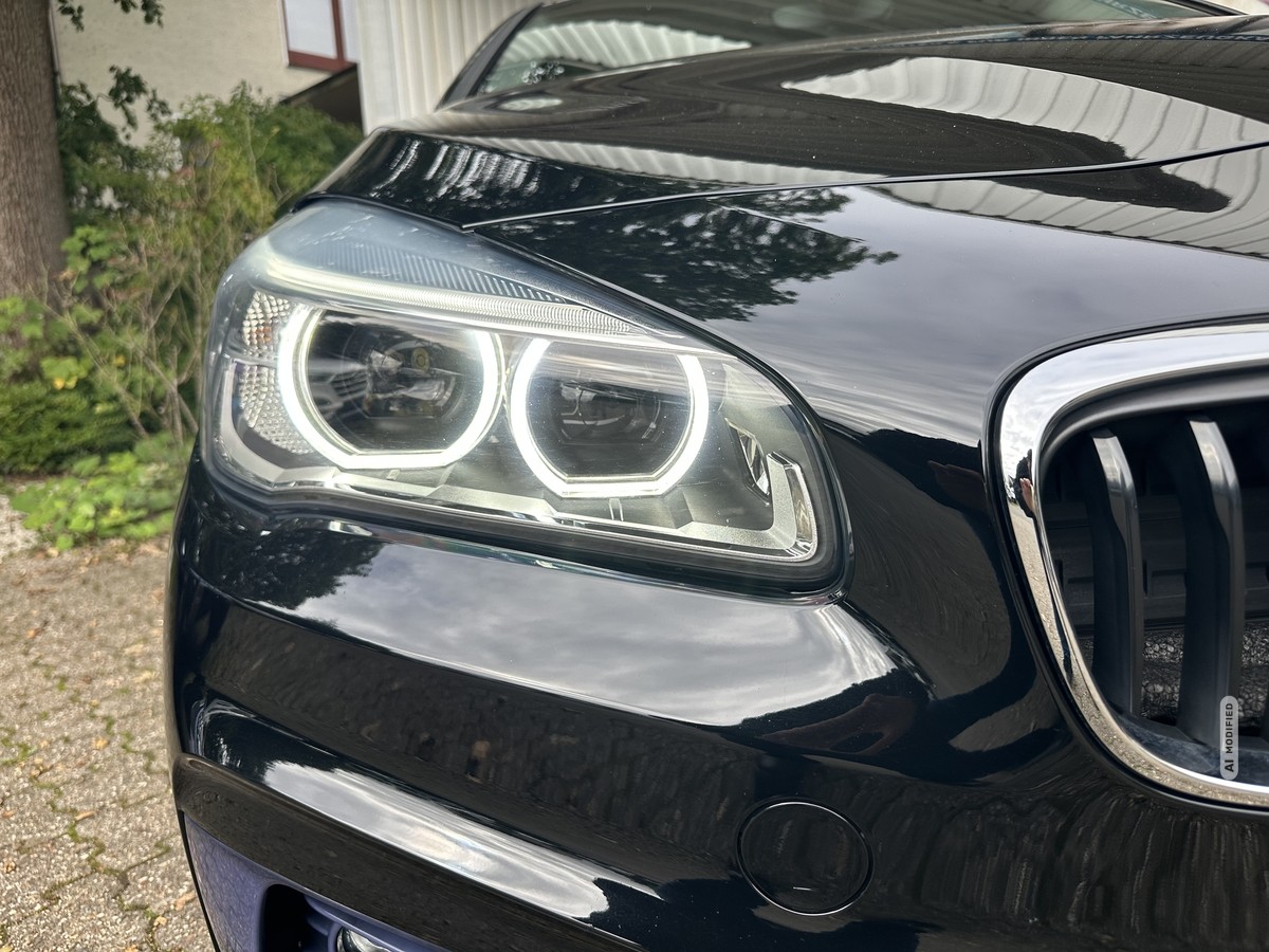 BMW 218 Active Tourer BMW 218i Active Tourer Sport Line 52 TKM*A