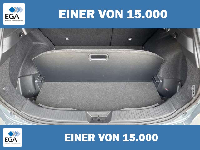 Nissan Qashqai QQ N-Connecta PANORAMA+beh.SCHEIBE+NAVI+AHK+ACC...