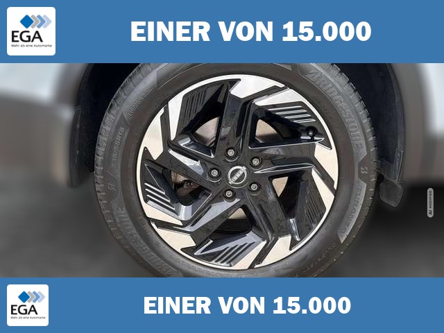 Nissan Qashqai QQ N-Connecta PANORAMA+beh.SCHEIBE+NAVI+AHK+ACC...
