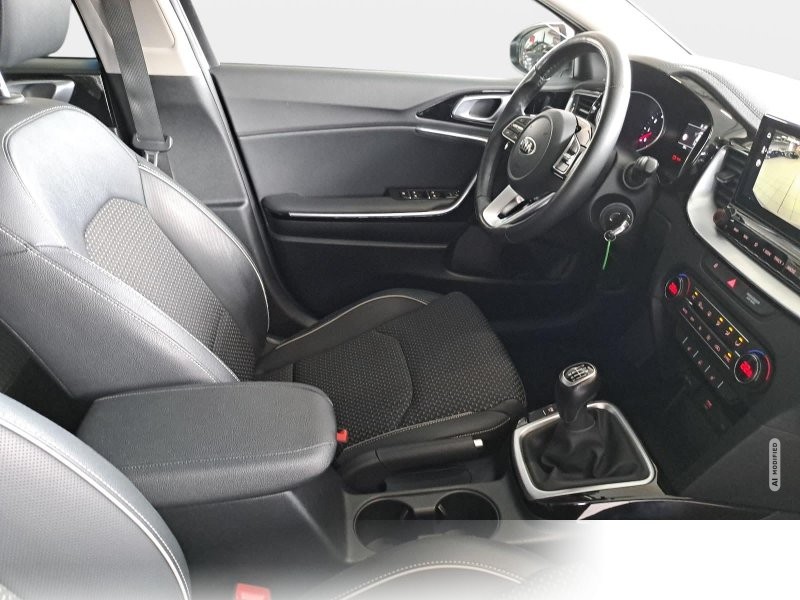 Kia XCeed 1.4 T-GDI JBL Sound Edition Navi LED