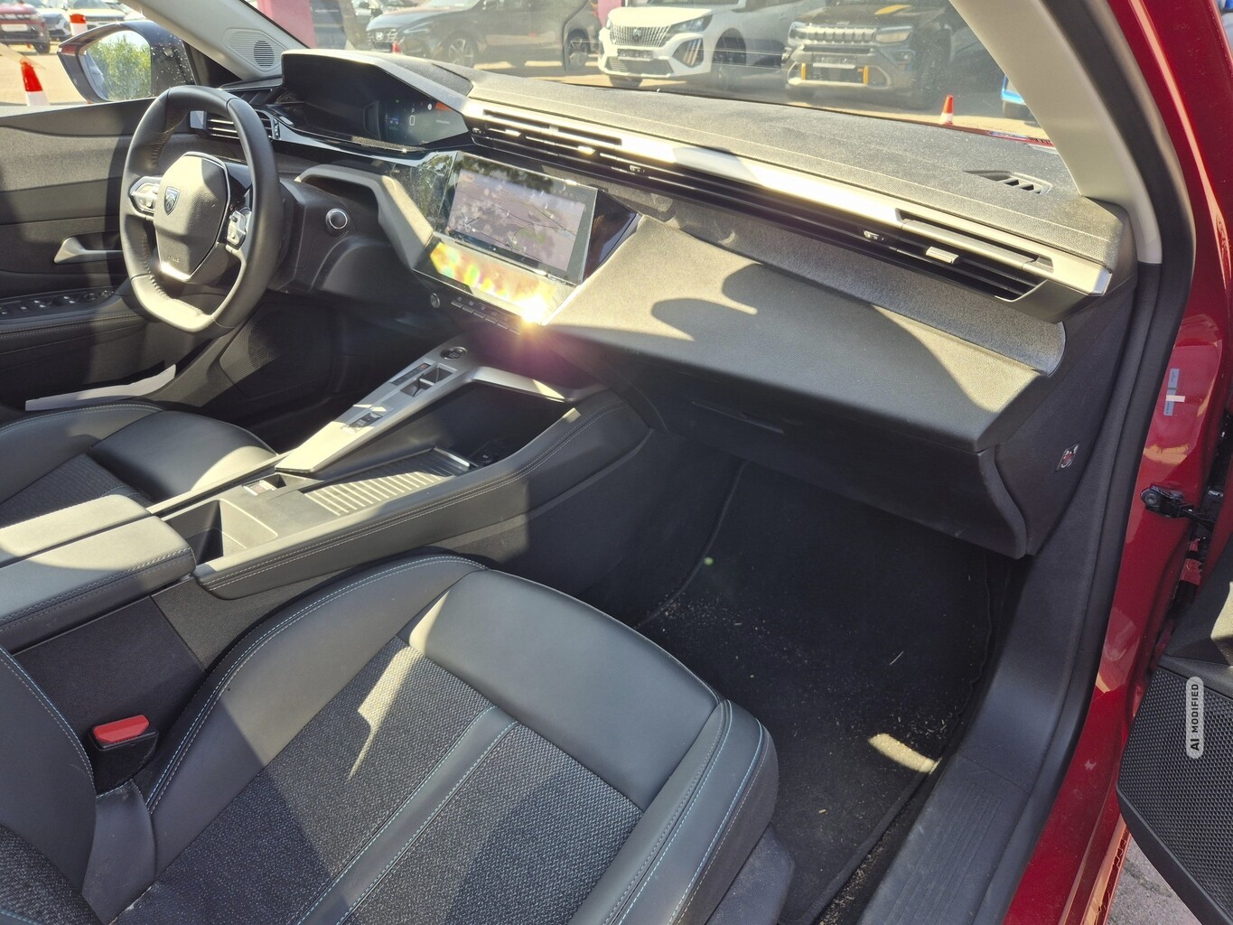 Peugeot 308 1.2 PureTech 130 SW Allure LED Nav WinterP